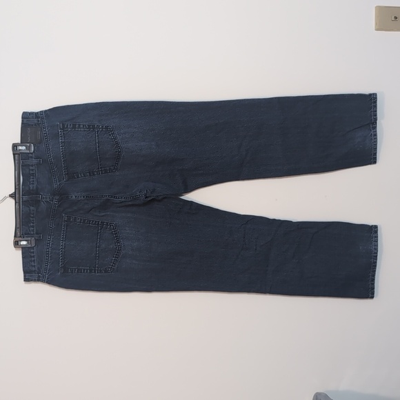 Nautica Relaxed Fit Dark Wash Jeans - Picture 4 of 8